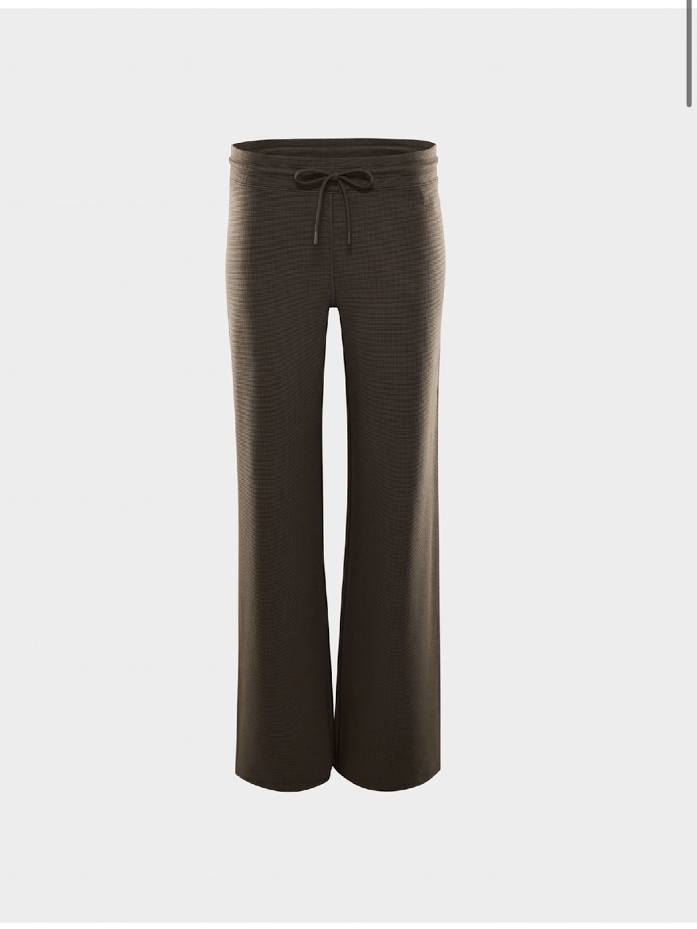 Aritzia Atune Waffle Knit Pants in Dark Brown